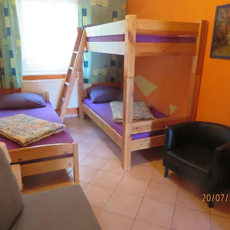 -waldhaus-fewo 4 Apartment